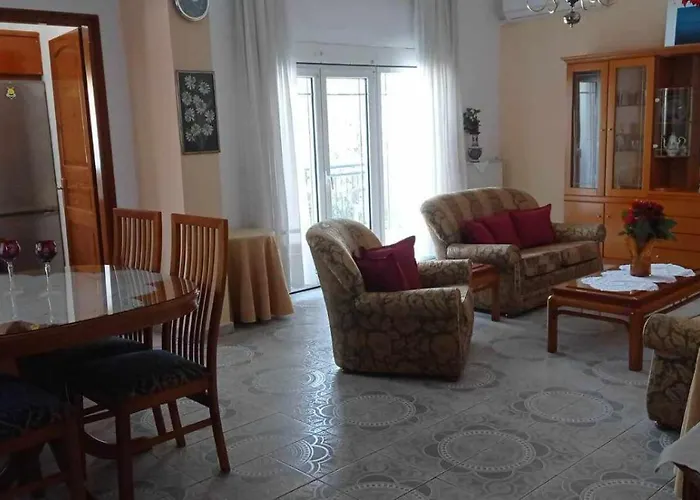 Apartmán Lectras House *